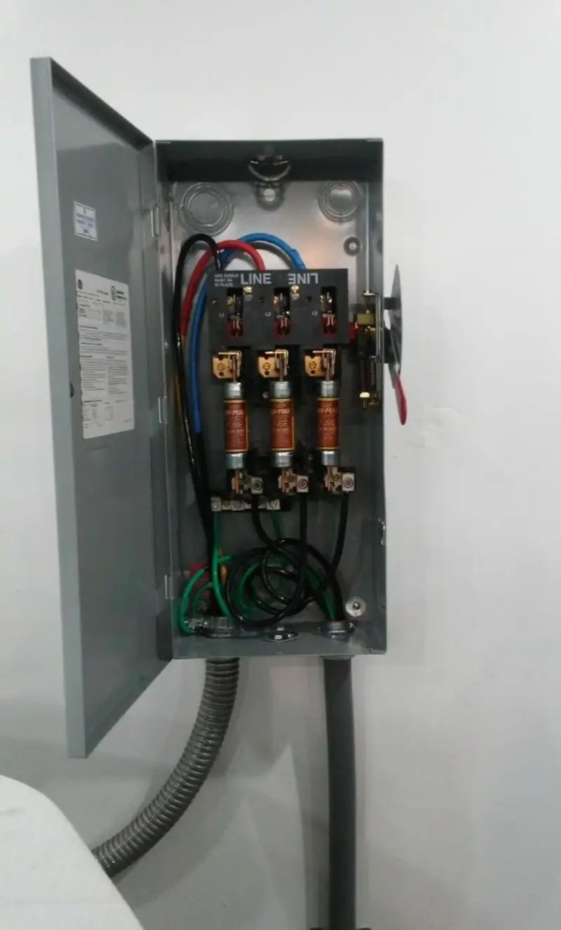 Three-phase disconnect switch installed for Electrical Wiring & Rewiring in East Drumore